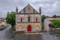 Portugal, IMM Praia de Mira - Classic Car Road Trip in a 1974 Classic Mini: From Saint-&Eacute;milion, we drove through a severe cloudburst to Melle. We had already been warned...