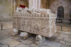 Portugal, IMM Praia de Mira - Classic Car Road Trip Portugal: The tomb of In&ecirc;s de Castro features sculptures depicting scenes from her tragic life. In&ecirc;s was the...