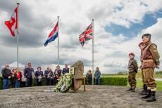 Herdenking Operation Quick Anger 2019 - Herdenking Operation Quick Anger 2019: De herdenking bij het monument De Oversteek bij Westervoort. Nadat de vlaggen van halfstok naar vol...