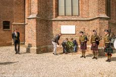 Herdenking Operatie Cannonshot 2019 - Herdenking van Operatie Cannonshot 2019: Bij het monument van Operation Cannonshot in Wilp werd een krans gelegd door kinderen van een... Herdenking Operatie Cannonshot 2019 - Herdenking van Operatie Cannonshot 2019: Bij het monument van Operation Cannonshot in Wilp werd een krans gelegd door kinderen van een...