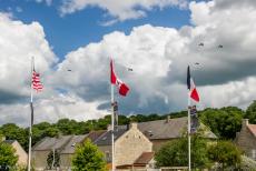 Normandy, 75 years after D-Day - Memorial tour in a Ford GPW Jeep through Normandy: Daks over Normandy. For the first time since WWII, more than thirty Douglas DC-3 and... Normandy, 75 years after D-Day - Memorial tour in a Ford GPW Jeep through Normandy: Daks over Normandy. For the first time since WWII, more than thirty Douglas DC-3 and...