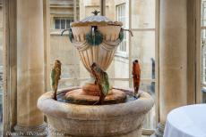 IMM 2019 Bristol - Classic Car Road Trip: The city of Bath, the fountain in the Grand Pump Room. The 18th century Grand Pump Room is adjacent to the Roman Baths and...