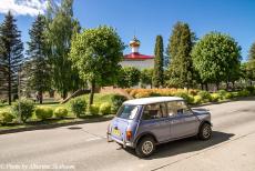 Litouwen 2015 - Classic Car Road Trip in een originele Mini Authi uit 1974: De Orthodoxe Alexander Nevski kerk in Krāslava. Krāslava is een kleine stad in...