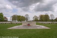 Commemoration Operation Quick Anger 2023 - During the liberation of the Netherlands, 7,600 Canadian soldiers lost their lives, they are buried in military war cemeteries across the...