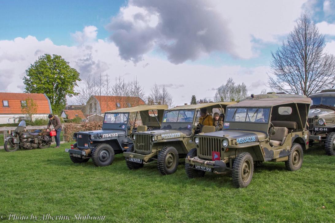 Herdenking Operation Quick Anger 2022 - Westervoort, Herdenking Operatie Quick Anger 2022: Begin april 2022 verzamelden zich meer dan 40 authentieke militaire voertuigen... Herdenking Operation Quick Anger 2022 - Westervoort, Herdenking Operatie Quick Anger 2022: Begin april 2022 verzamelden zich meer dan 40 authentieke militaire voertuigen...
